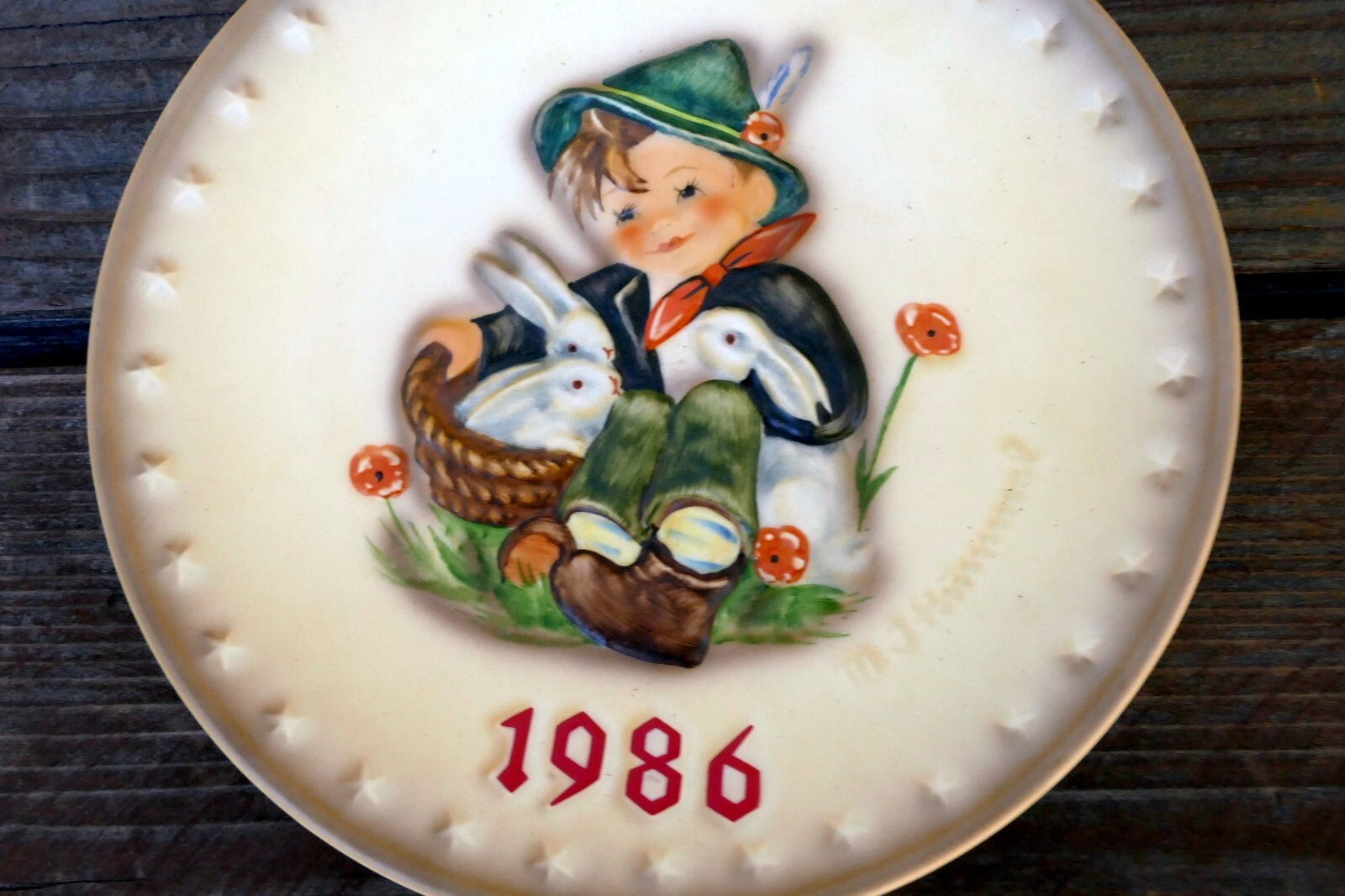 1986 m. j. hummel annual christmas plate 16th annual plate