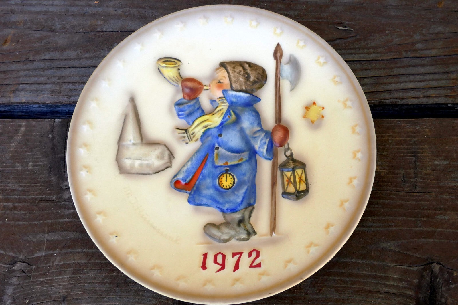 1972 Edition M. J. Hummel Annual Christmas Plate HUM265