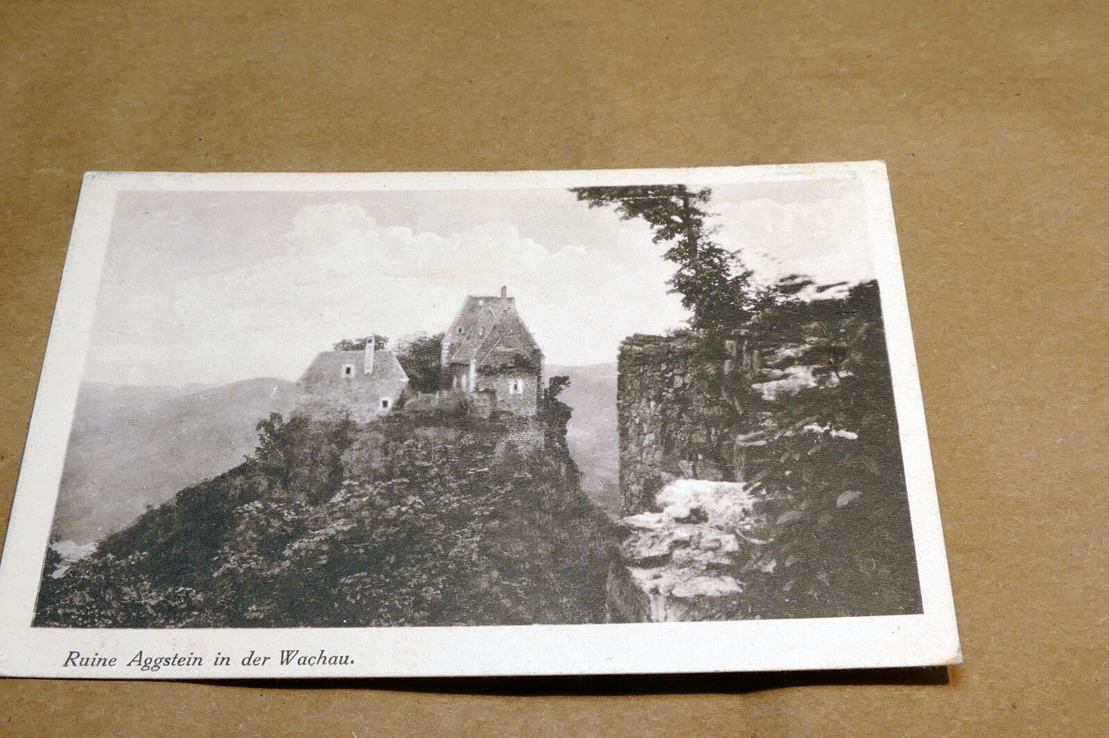 Ruine Aggstein in der Wachau  1930's postcard Austria - unposted
