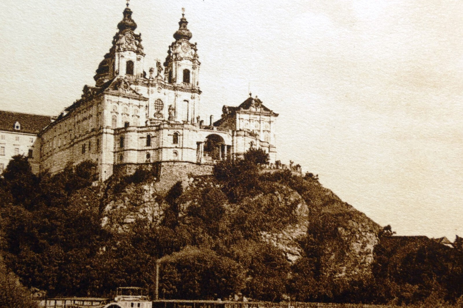 Vienna donau wachau 1930's postcard austria   unposted