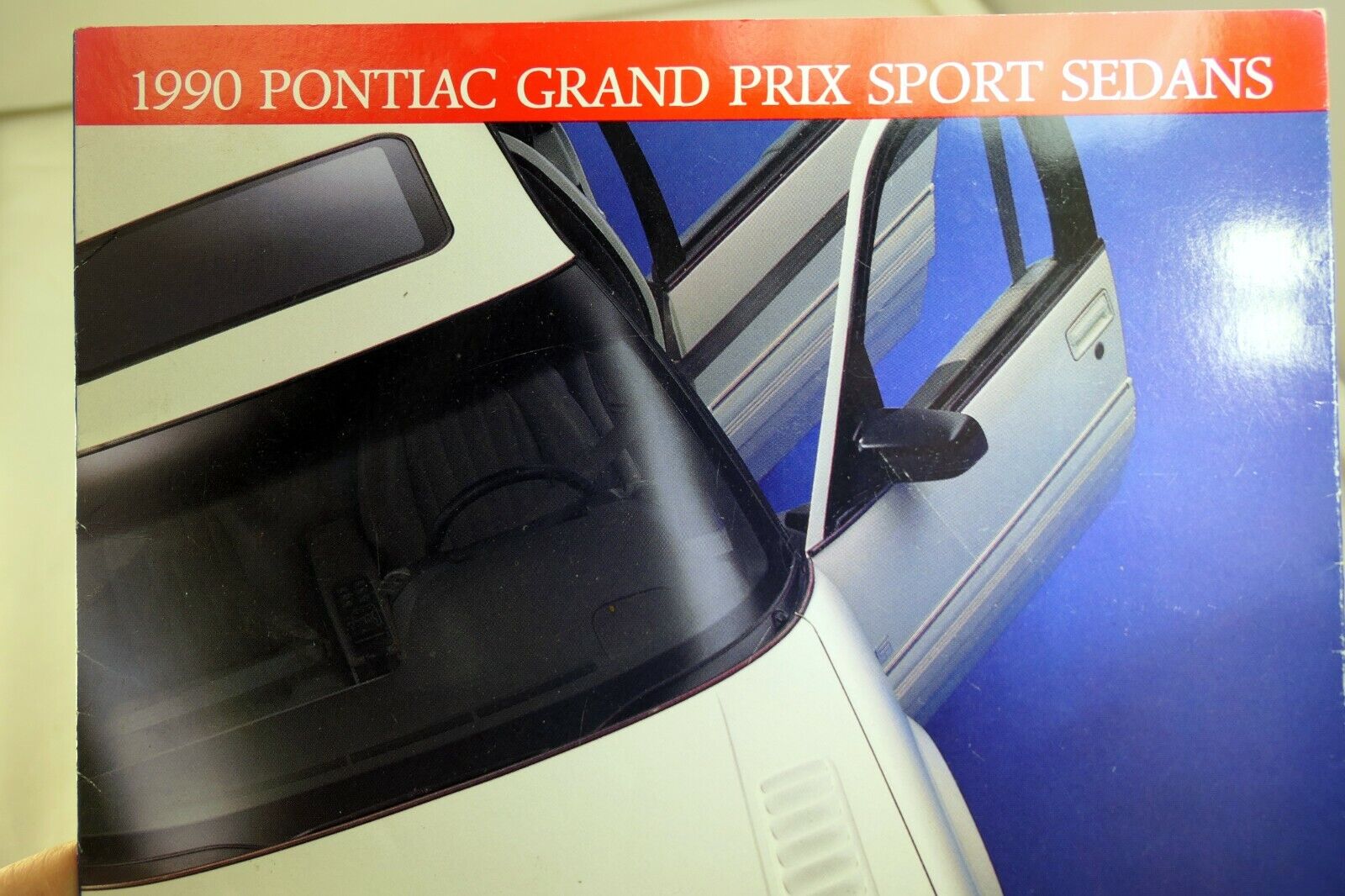 Pontiac 1990 dealership grand prix sports sedans sales brochure car