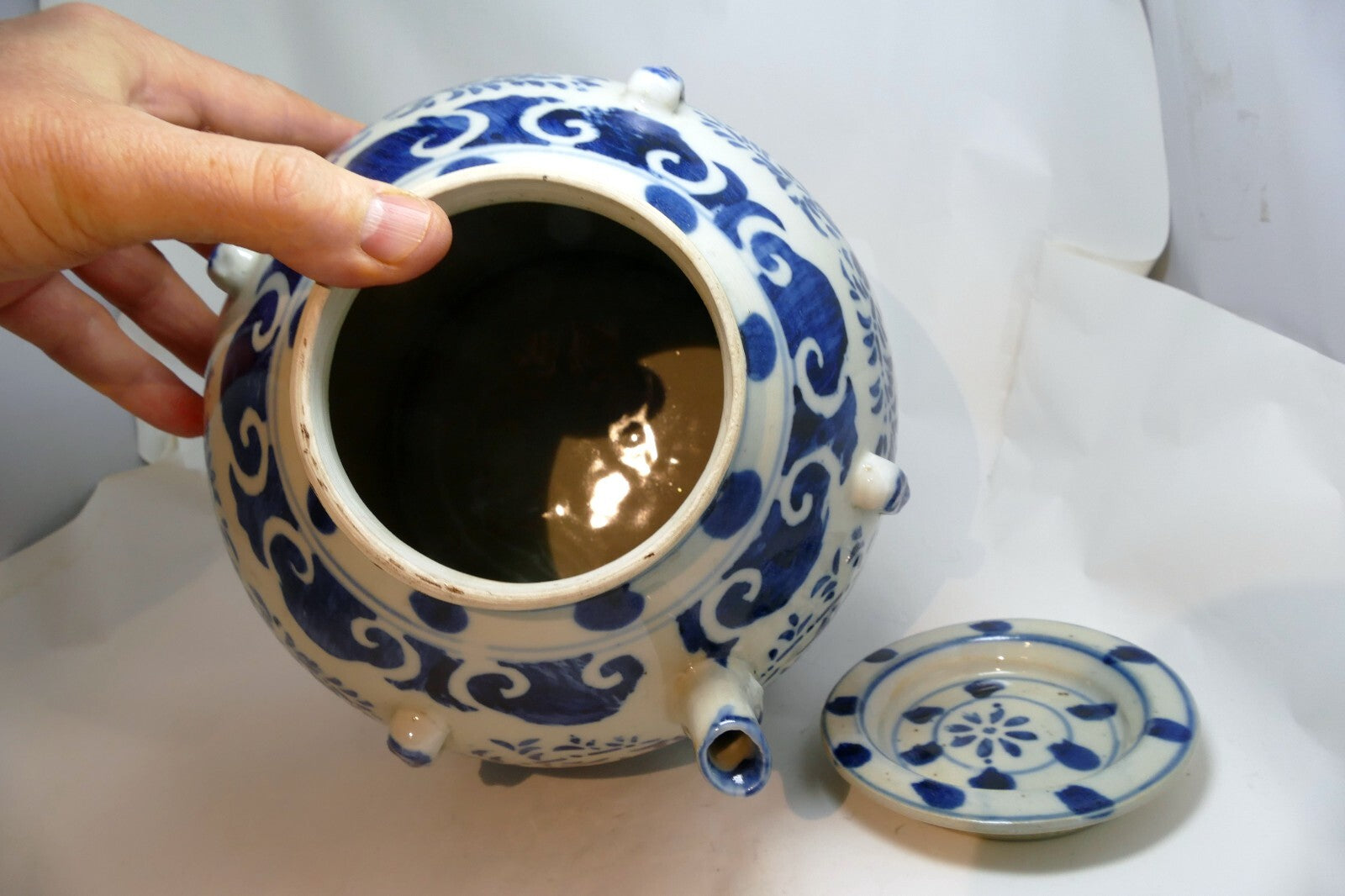 Chinese Qianlong Nian Zhi Blue & White Porcelain Large Wedding Teapot