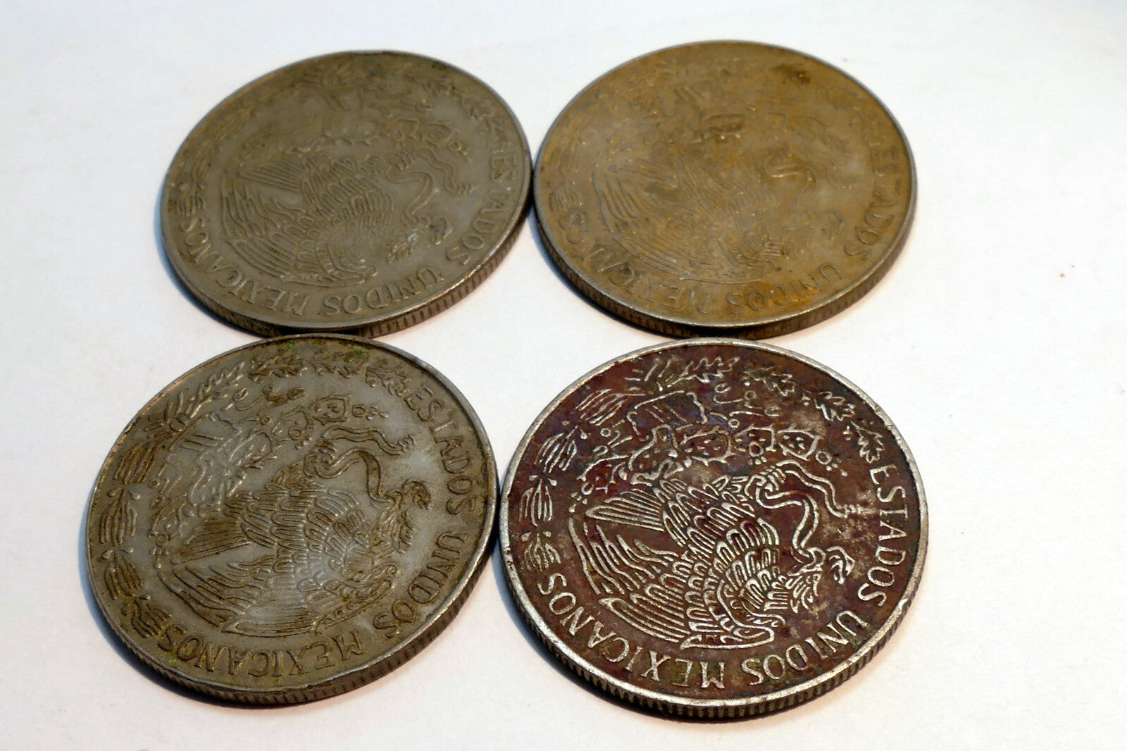 UN 1 PESO 1970-1978 MEXICO COIN lot of 4 Four pack