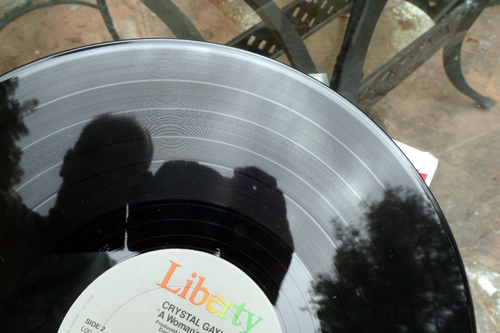 CRYSTAL GAYLE - A Woman's Heart (L00-1080) - 12" Vinyl Record Liberty LP - EX