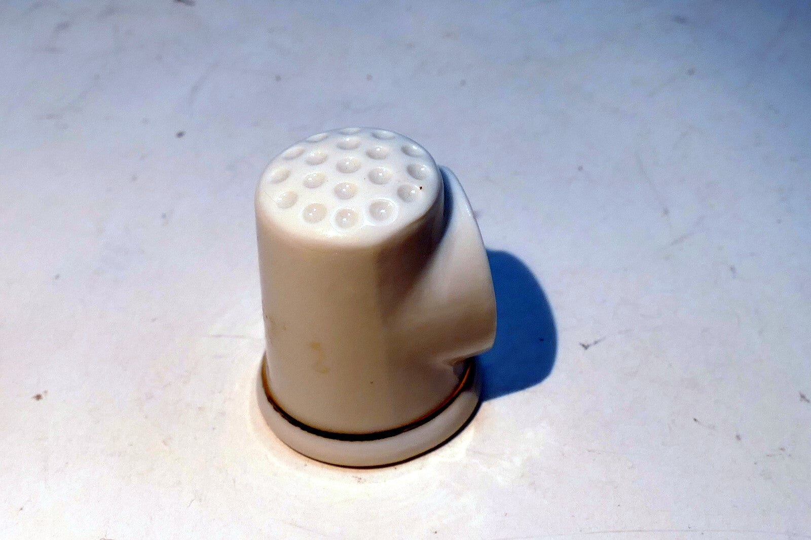 Porcelain Mt Rushmore Blackhills South Dakota Souvenir Thimble