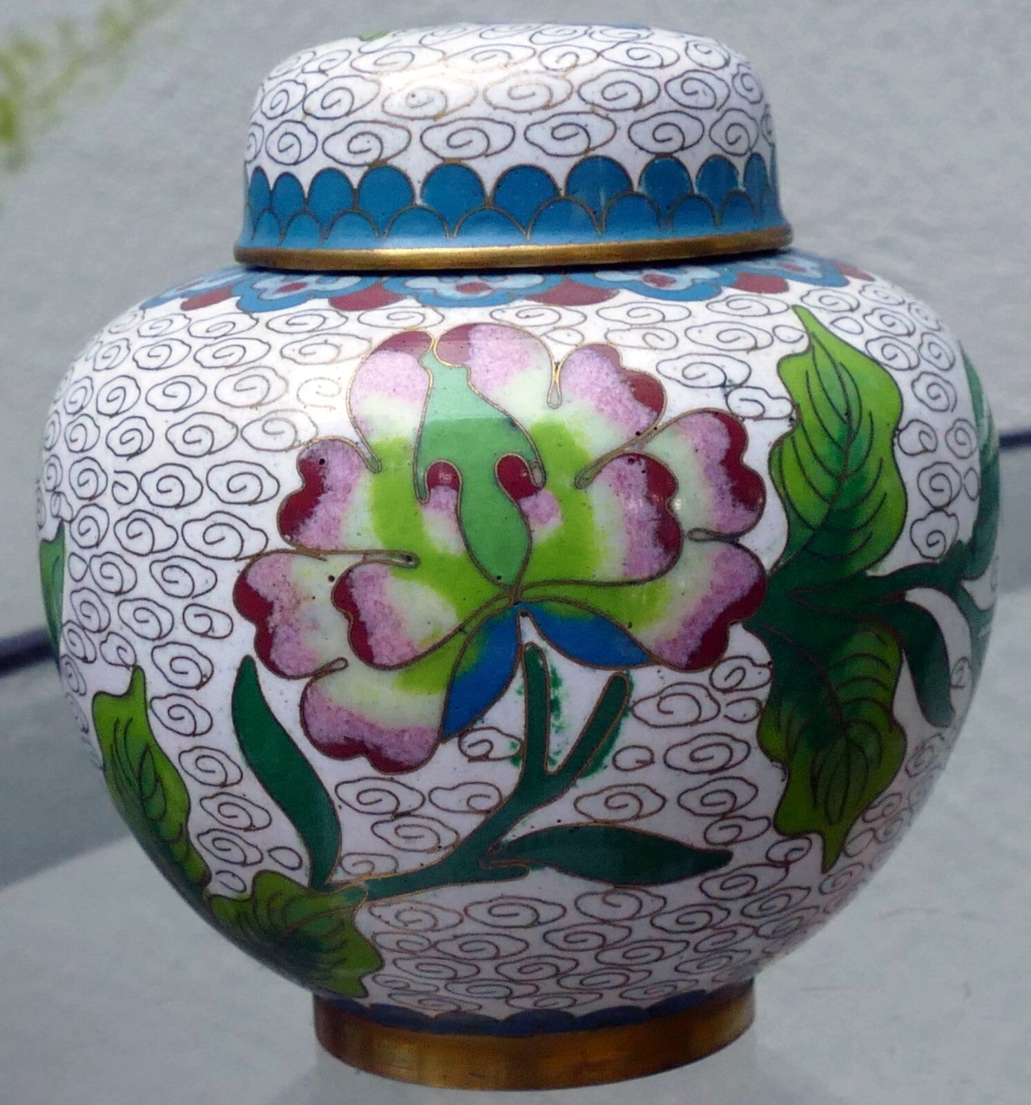 Cloisonne Ginger Jar with top lid enamel brass 3X3.5" small