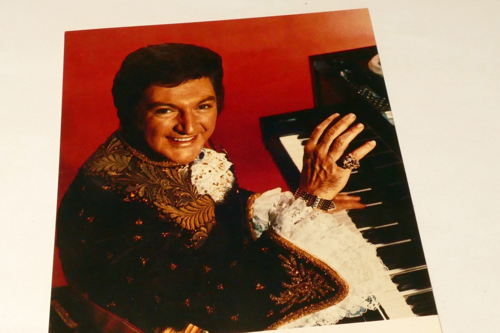 Liberace Jeweled Hands Diamond Rings Playing Piano postcard AP5