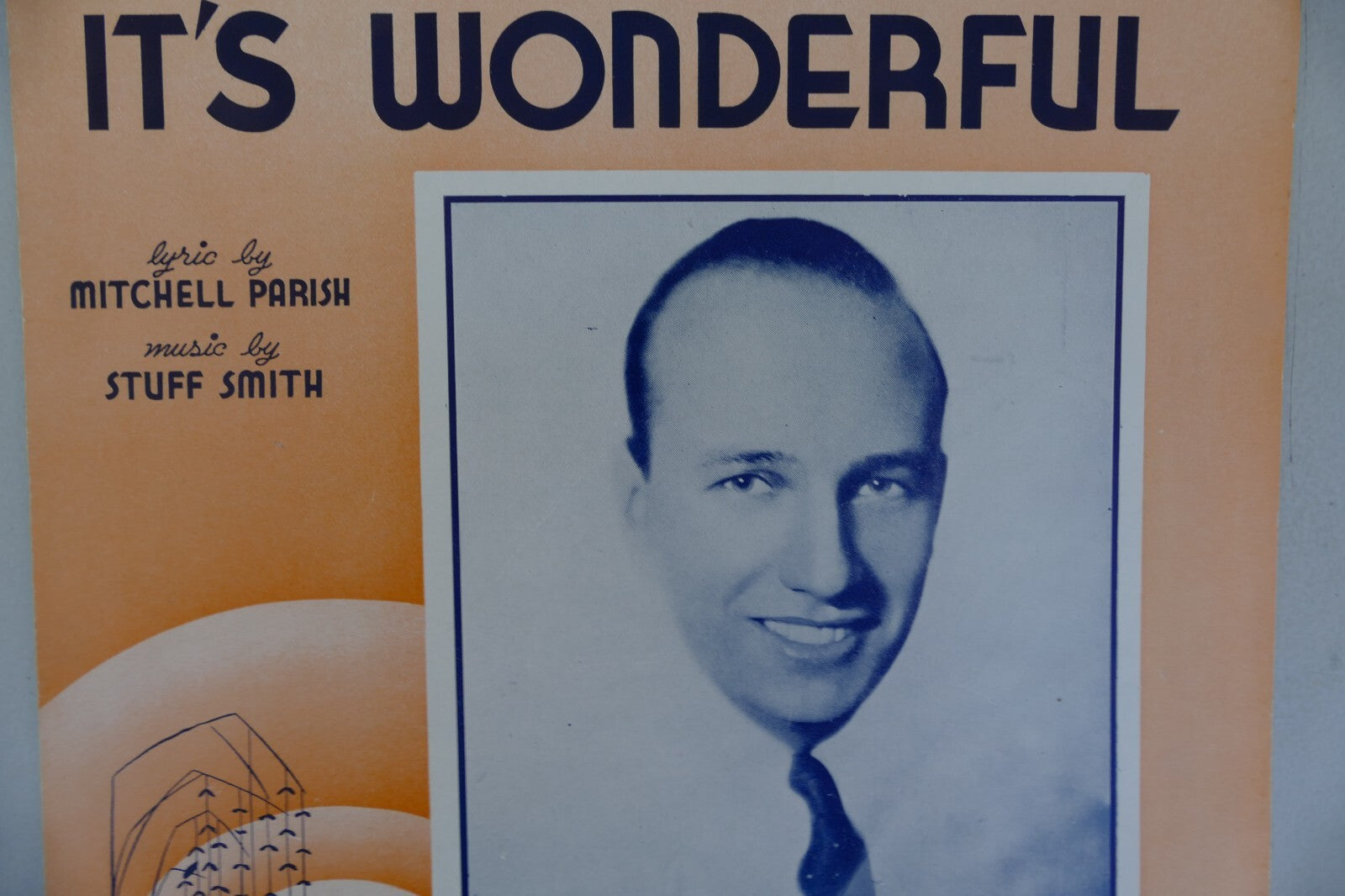 It's wonderful sheet music 1938 by stuff smith and mitchell parish, robbins music co.