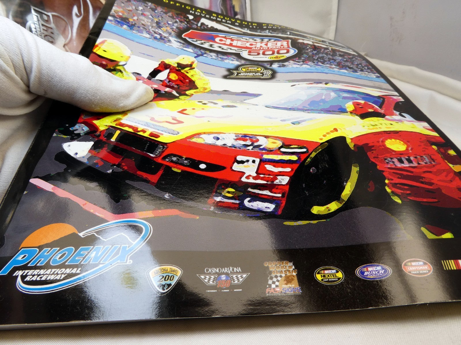 Nascar 2007 Phoenix raceway November 11 diecast car comics magazine w/ poster