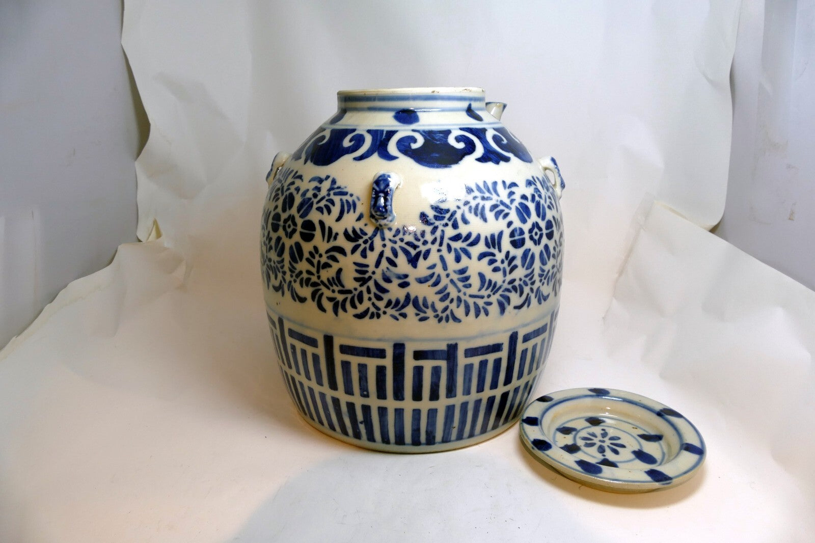 Chinese Qianlong Nian Zhi Blue & White Porcelain Large Wedding Teapot
