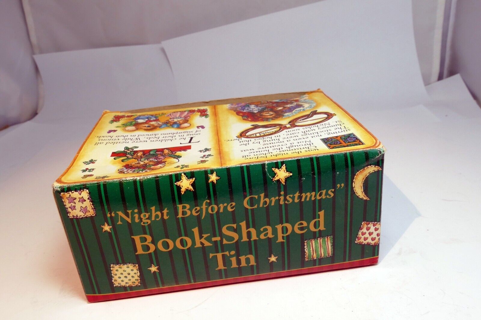 "Night before Christmas"  Book Shaped Tin with box mouse sleep - boxed