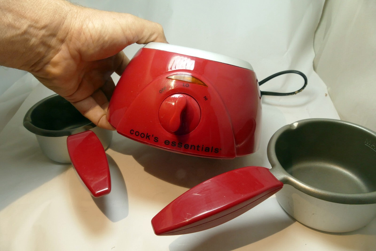 Cook's Essentials Red Chocolate Treat Maker With 2 MELTING POTS - CECM1R2