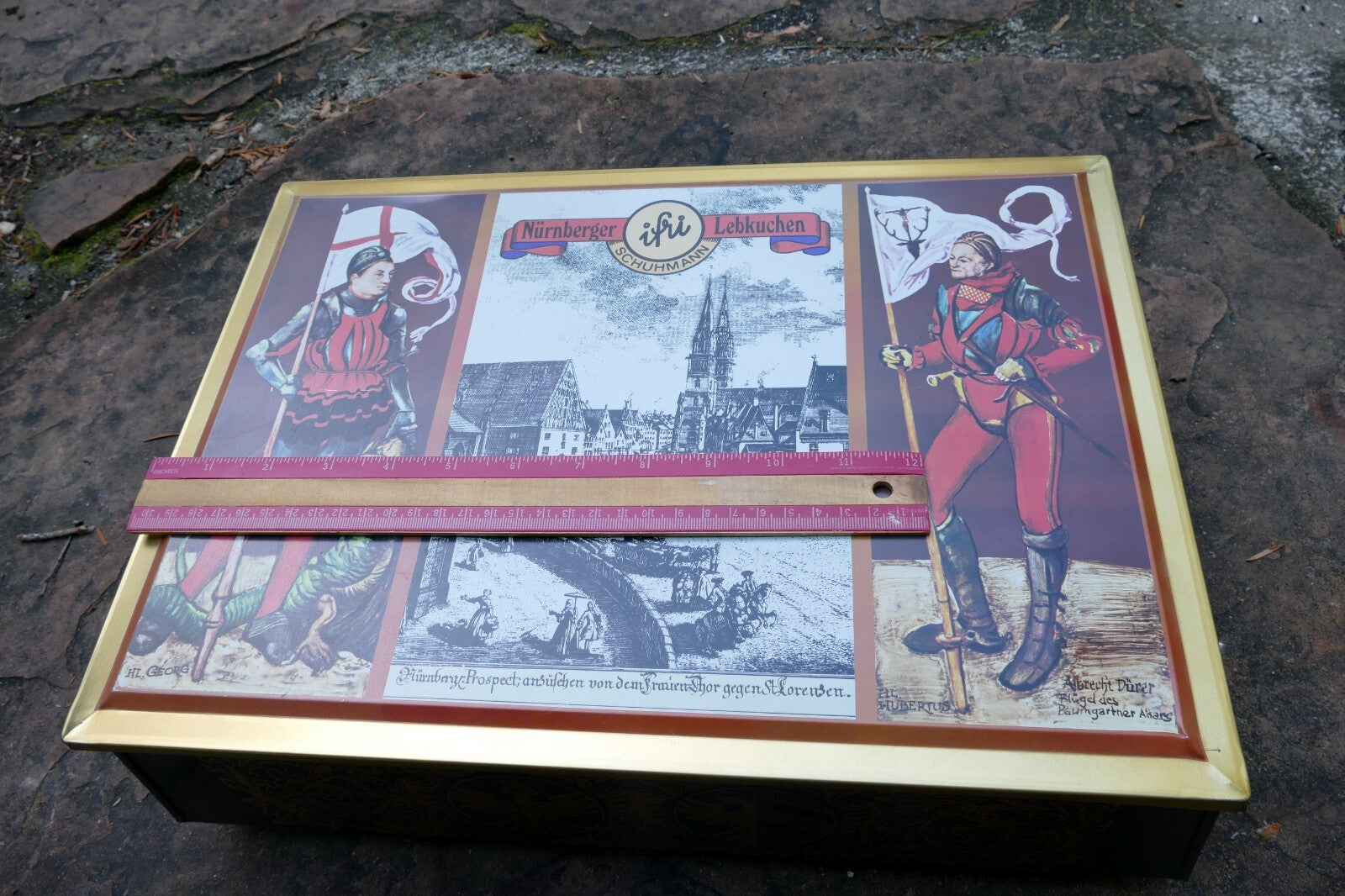 German Tin Box Schumann Nürnberger Burg Lebkuchen 12X15X5" large knight metal