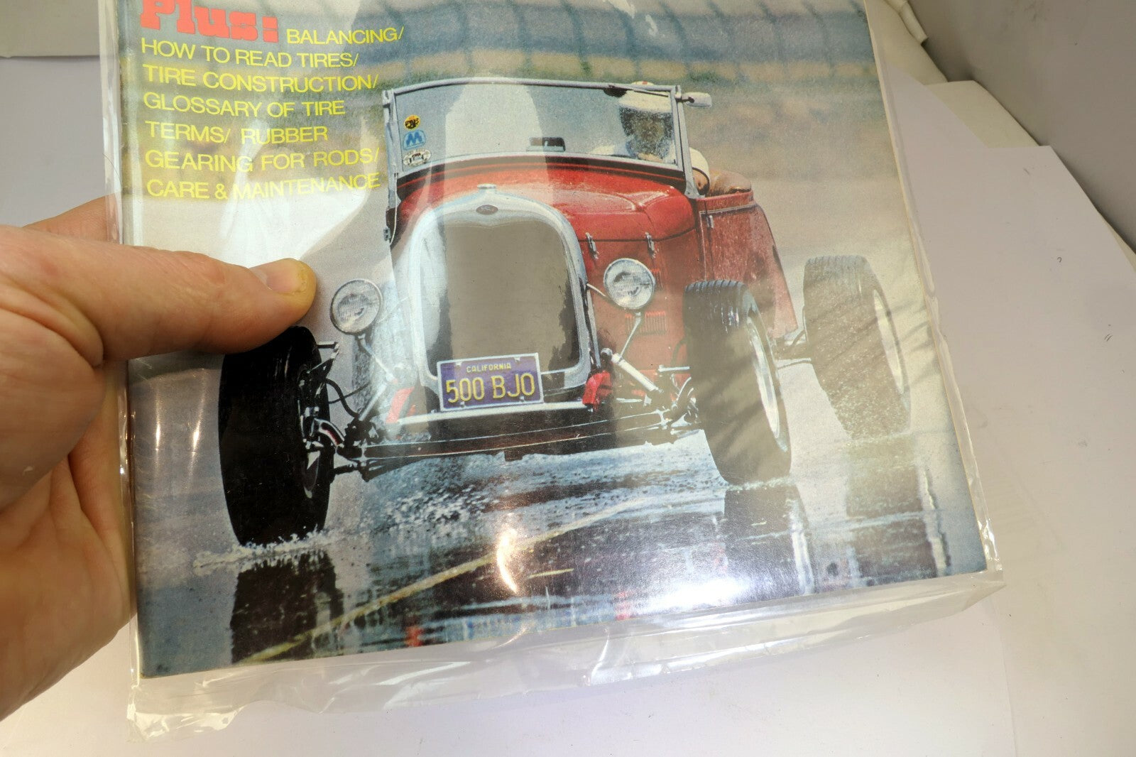 Rod & Custom Magazine September 1973 Tire test Street Rubber