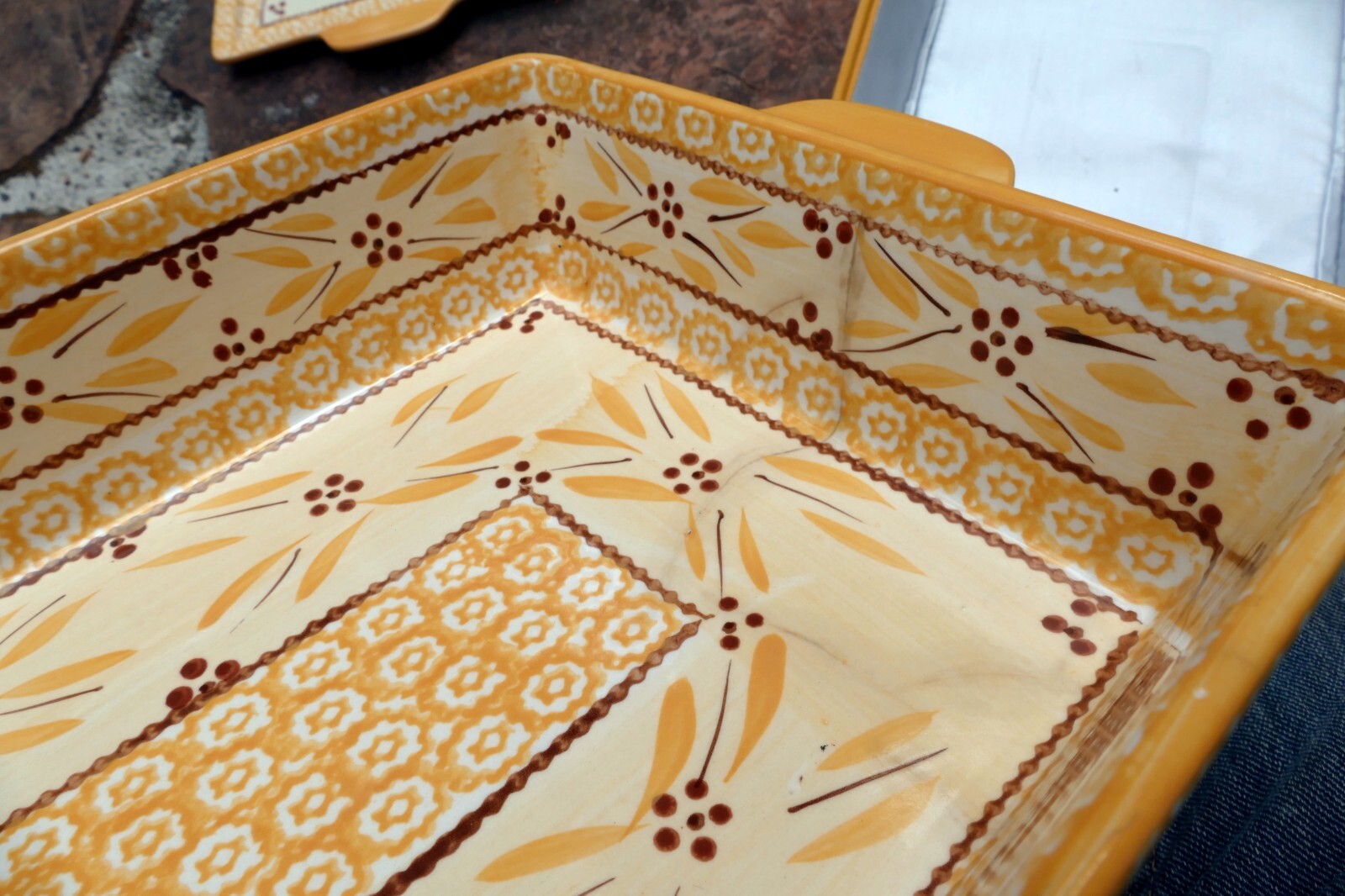 Temp-Tations Presentable Ovenware Casserole Lasagna Serving Tray w/ Lid 10X15"