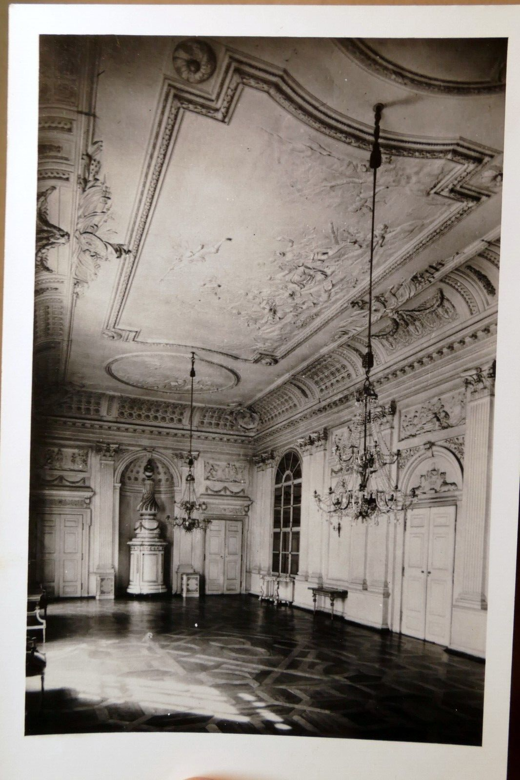 Wien   schönbrunn schloss castle guest room postcard austria 1930's   unposted