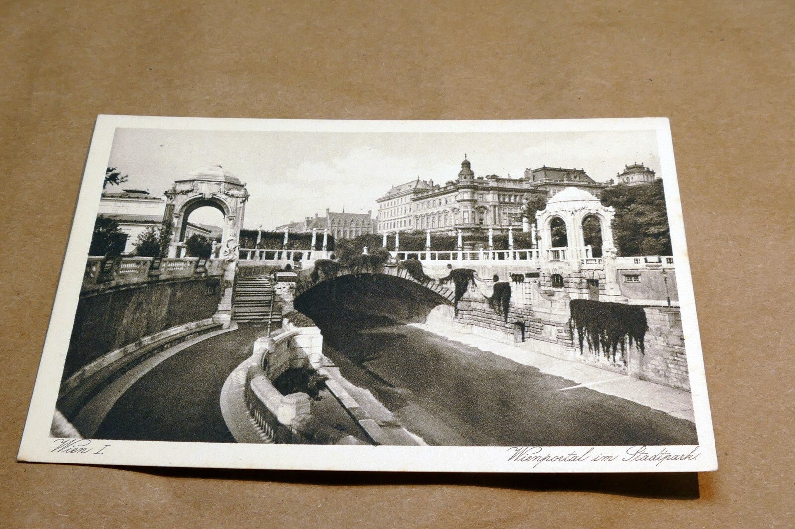 Vienna Wienportal im Stadtpark Cathedral postcard Austria 1928  - unposted