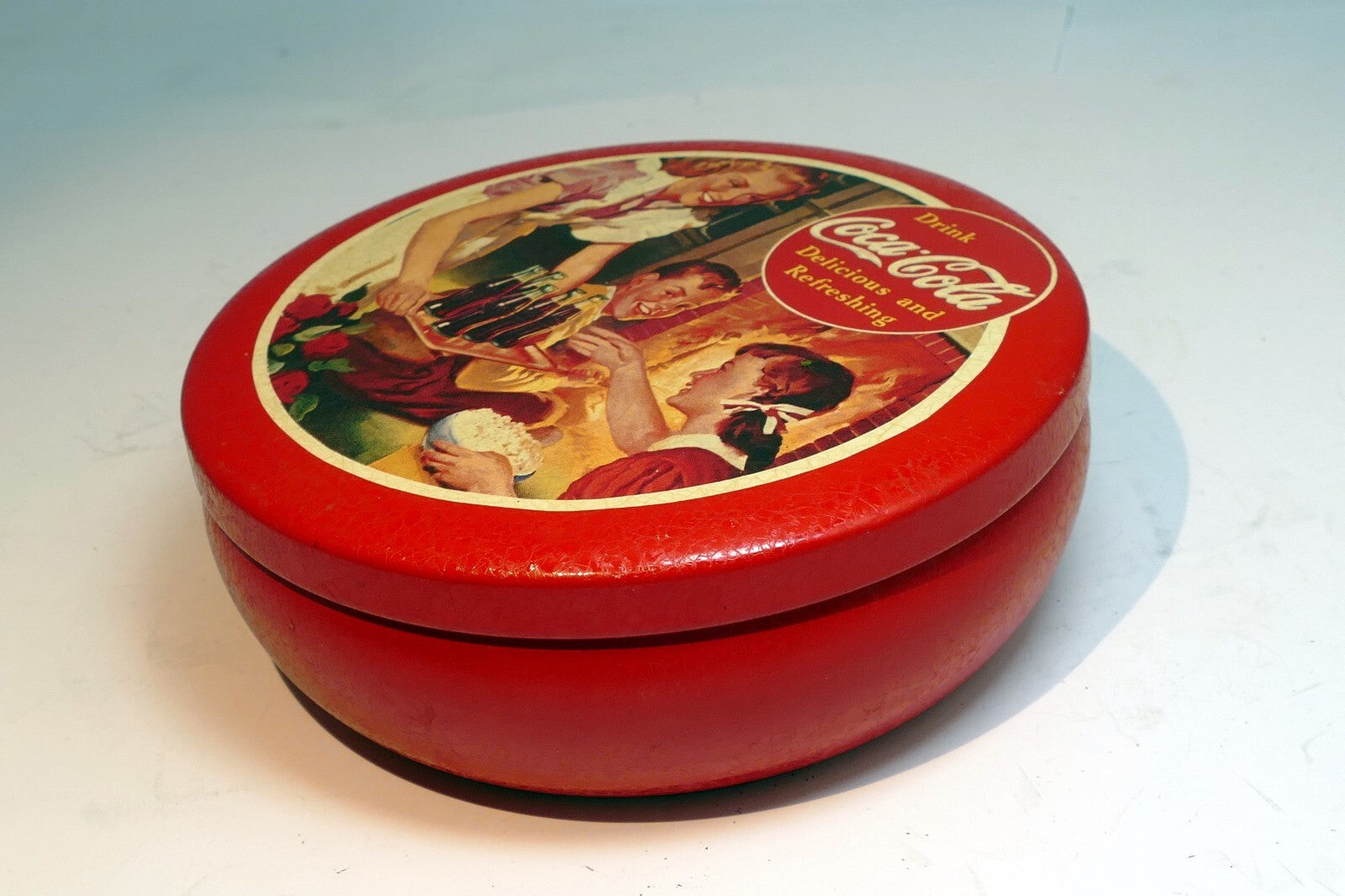 Coca-Cola Tin Can  Red & Gold "Delicious and Refreshing" Drink round 5"