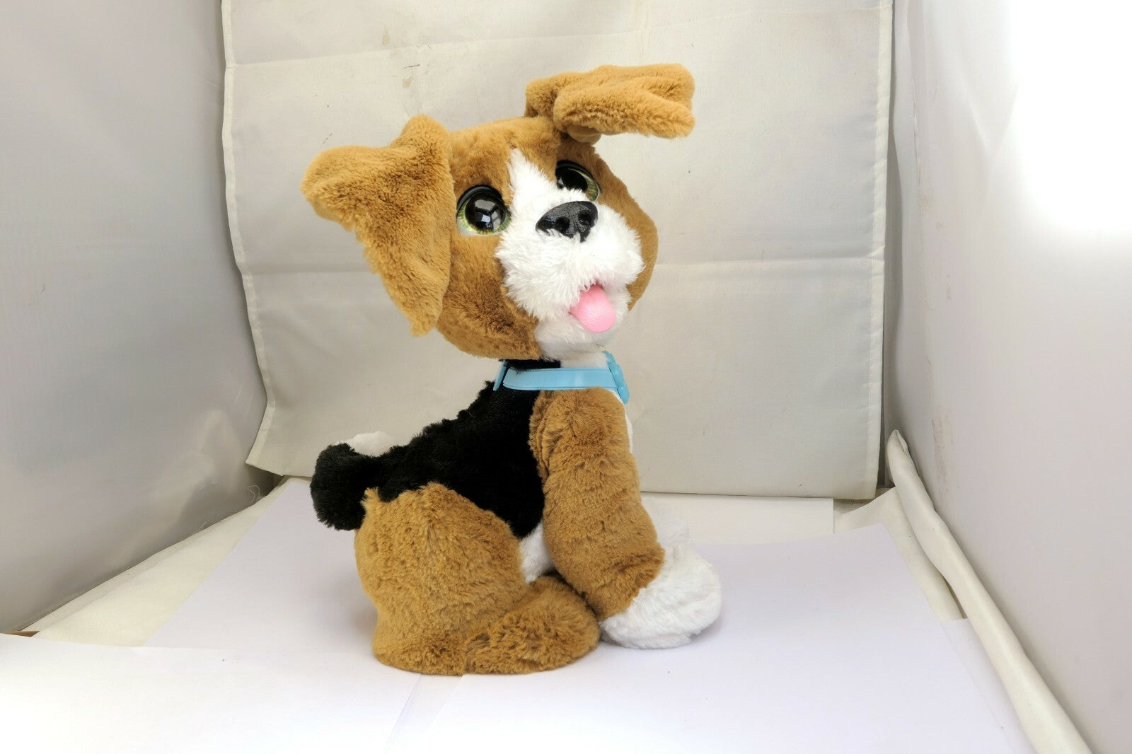 Hasbro Fur Real Friends   Brown White Dog  Barks 10" Large