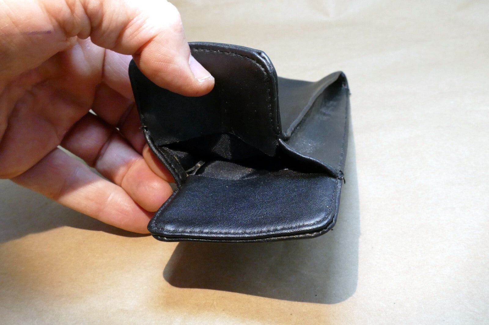 small case for eye glasses 2.5X1X7"