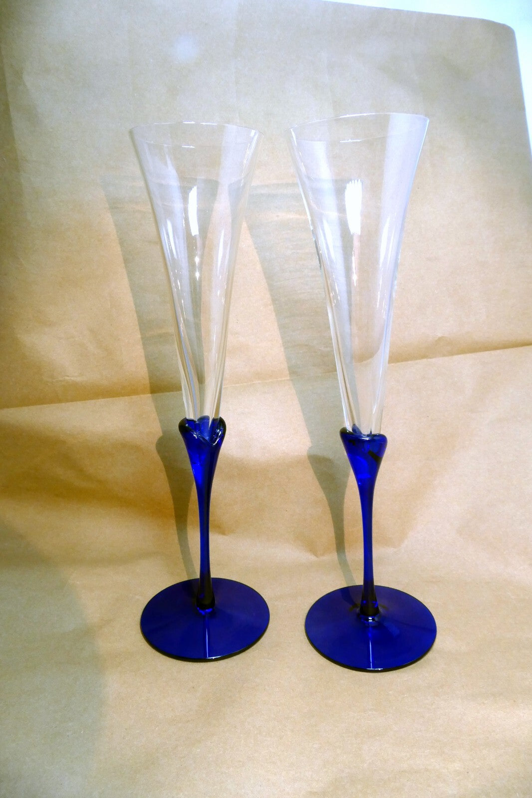 2 COLONY Glasses Flutes Wine Champagne Amaryllis Stem Cobalt Blue 11.2" tall set