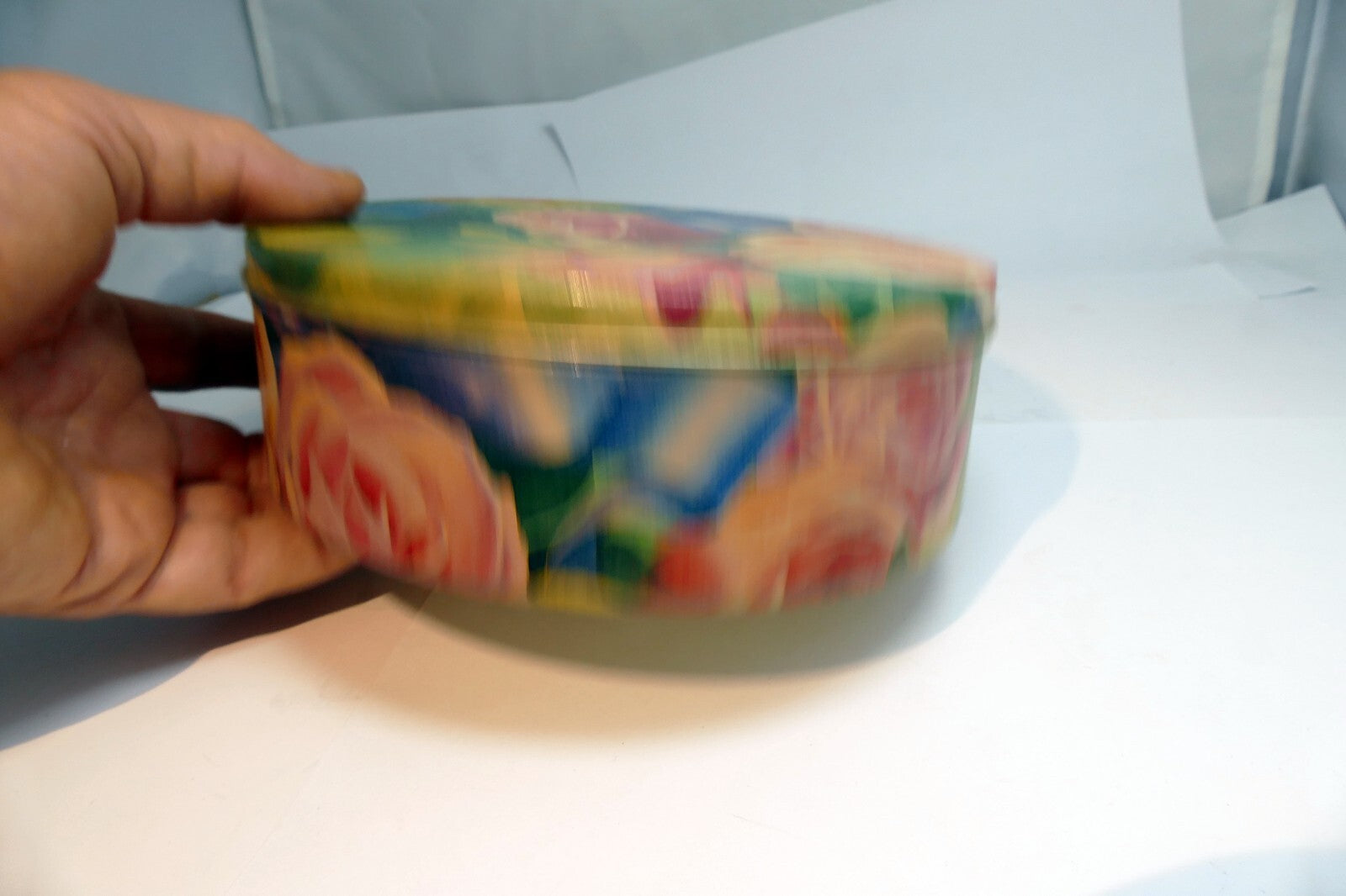Metal Empty Tin/Container Oval 6X7" roses floral design cookie biscuit