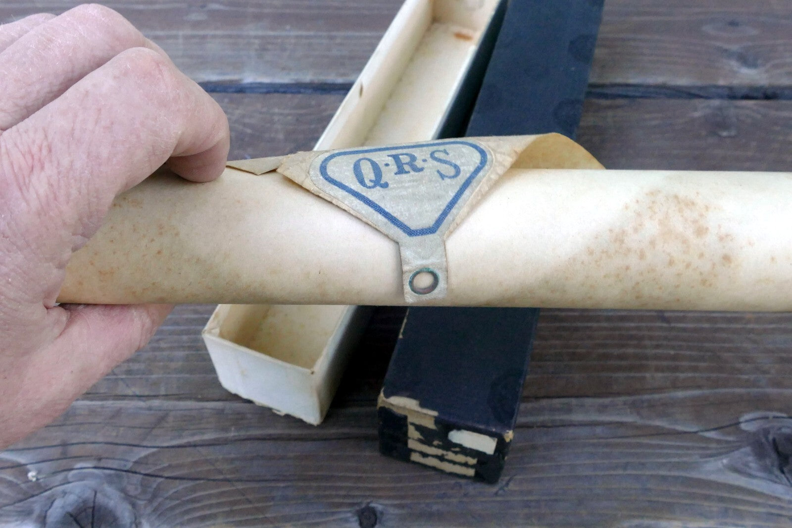 QRS Word Roll WF6049 Hjartero-Valsen David Hellstrom - AS IS