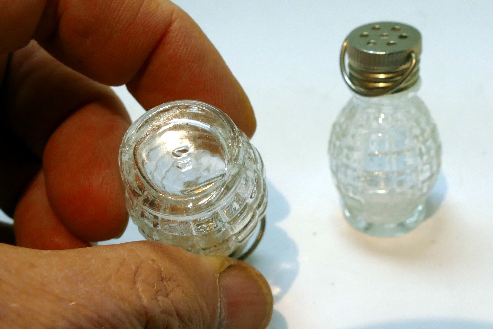 1oz set of two Clear Glass Salt & Pepper Shaker  USA