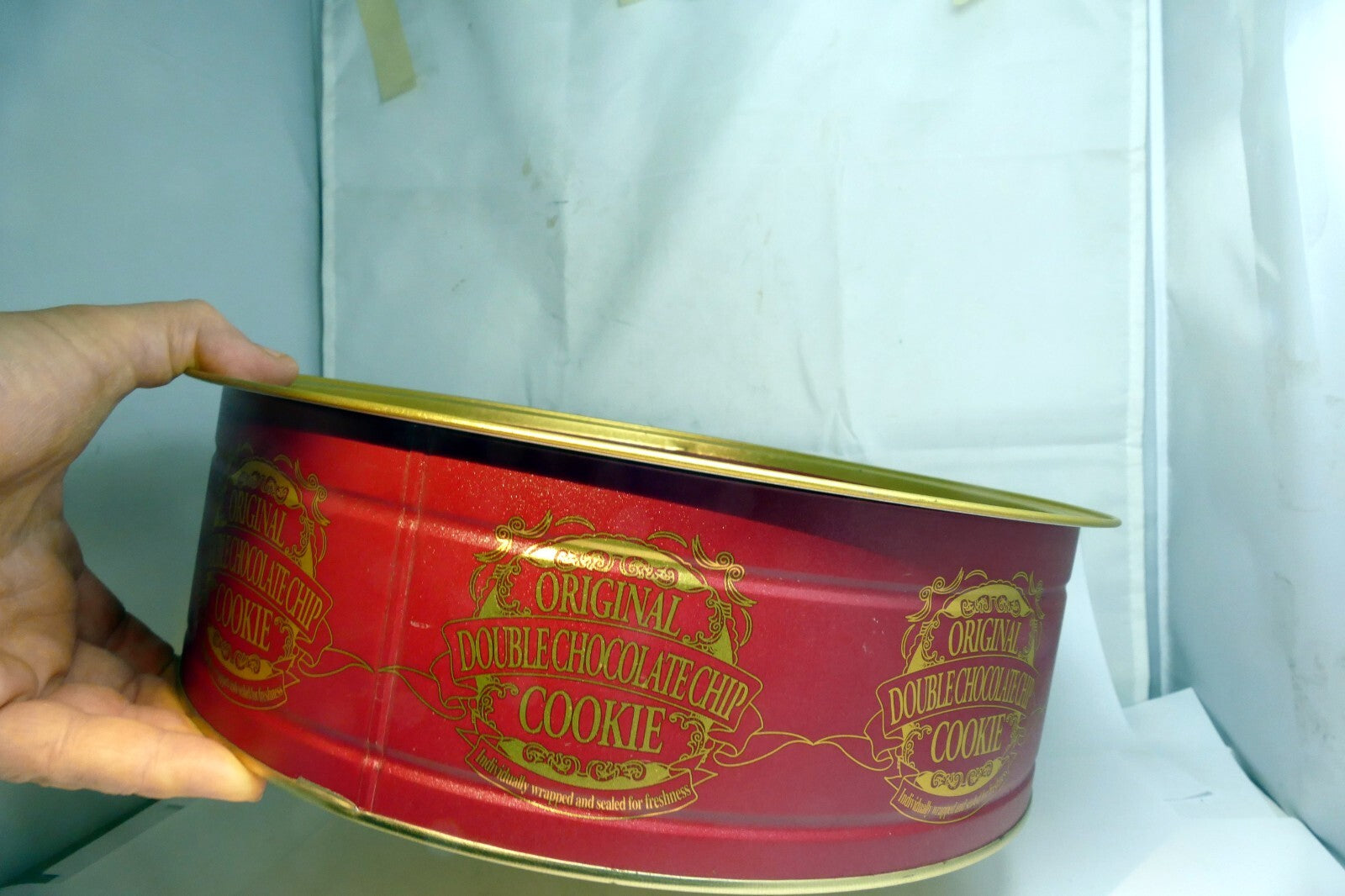 Double Chocolate Chip Cookie Christmas Eve Tin Large 12X12" Round  Wreath Bow