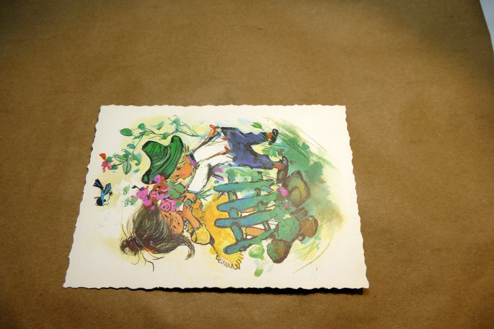 Adolf KORSCH VERLAG Postcard Munchen Girl Boy with Flowers - Unposted Art