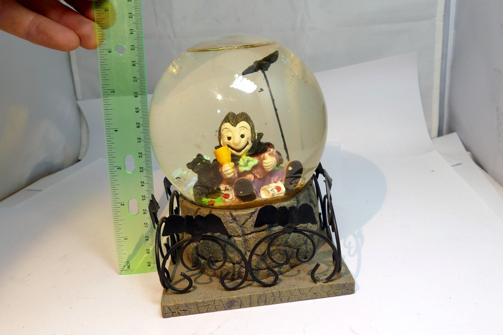 Halloween Snow Water Globe Bats Witch Cat Mato Vampire Bats