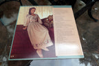 CRYSTAL GAYLE CLASSICS LOO-982 LP VINYL RECORD United Artists