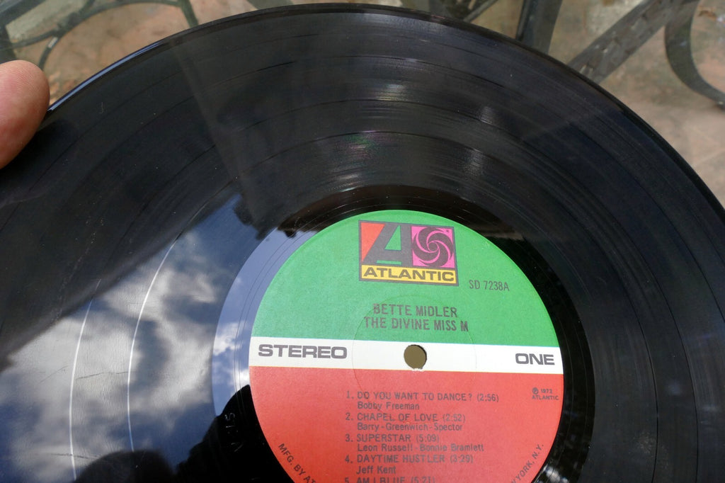Bette Midler: The Divine Miss M - Vinyl Record LP - 1972 Atlantic SD 7238