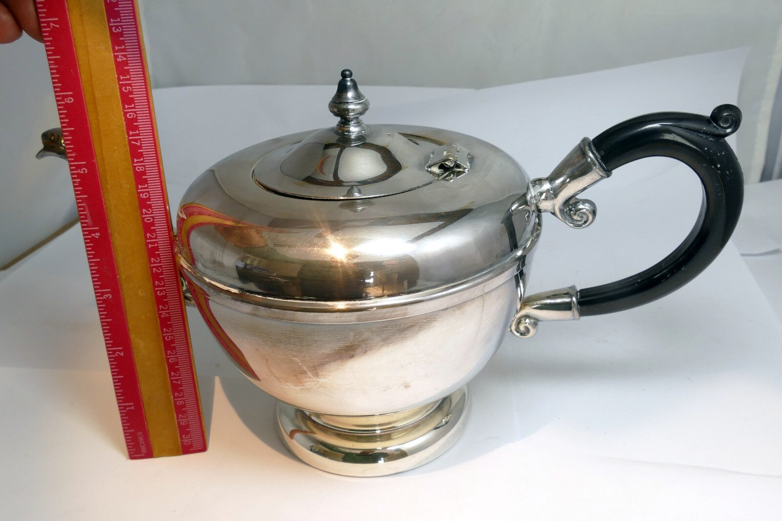 VIKING SILVER  PLATE E P COPPER TEAPOT made in Canada  Lead Mounted Tea