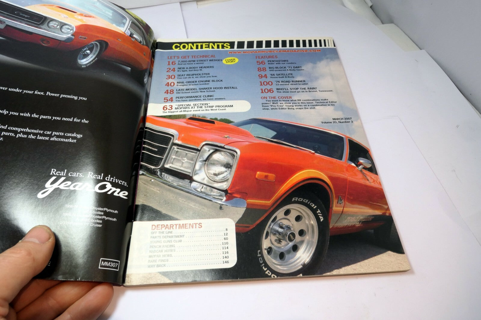 MOPAR Muscle Magazine March 2007 Big-Block '71 Dart '76 Road Runner '66 Satellit