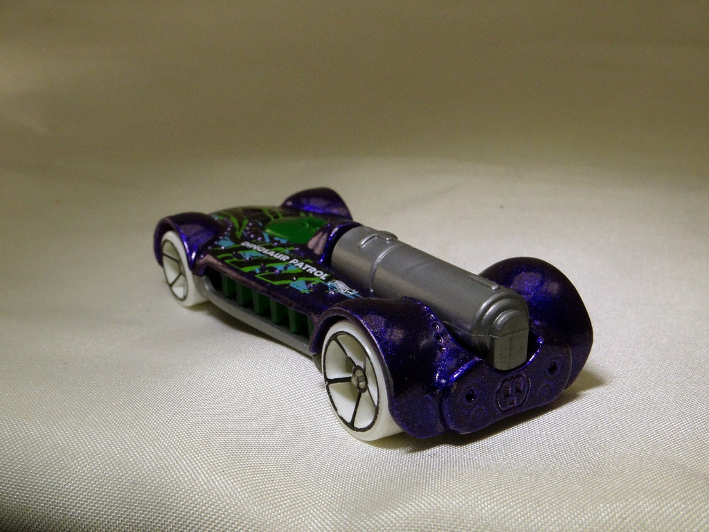 Hot Wheels Retro Active 2010 Mattel Dinosaur Patrol