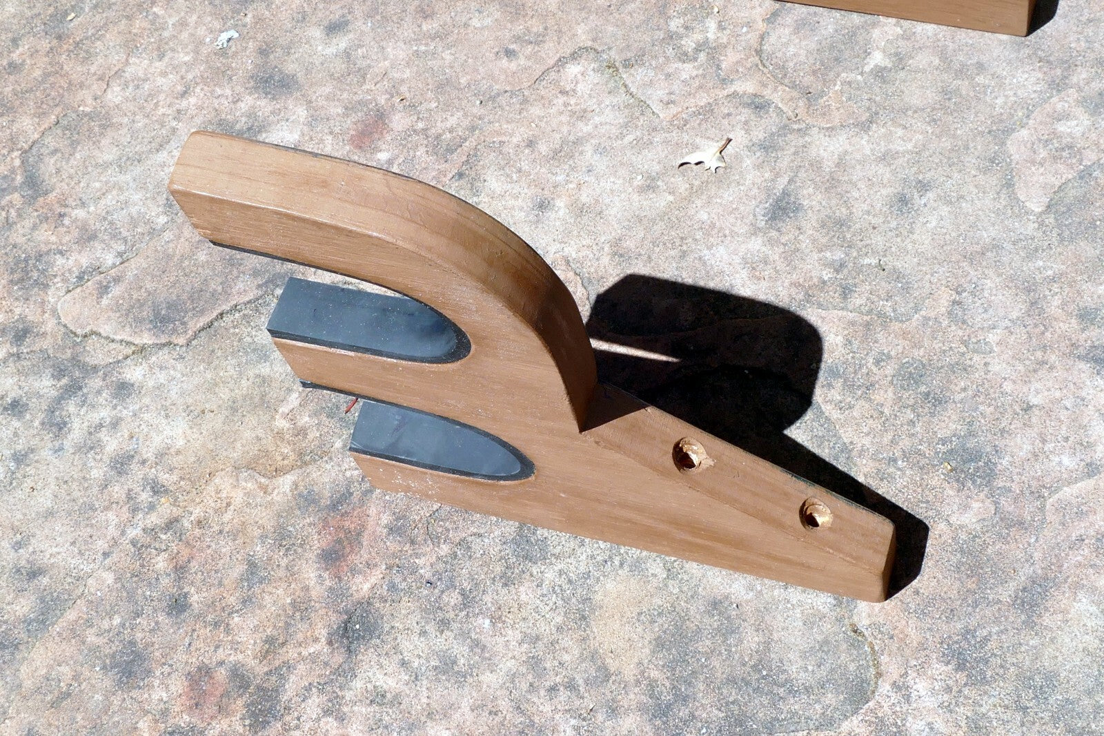 2 Rifle Gun Rack Wall Mount Wooden Shotgun Holder Gun Display Hanger Hand made