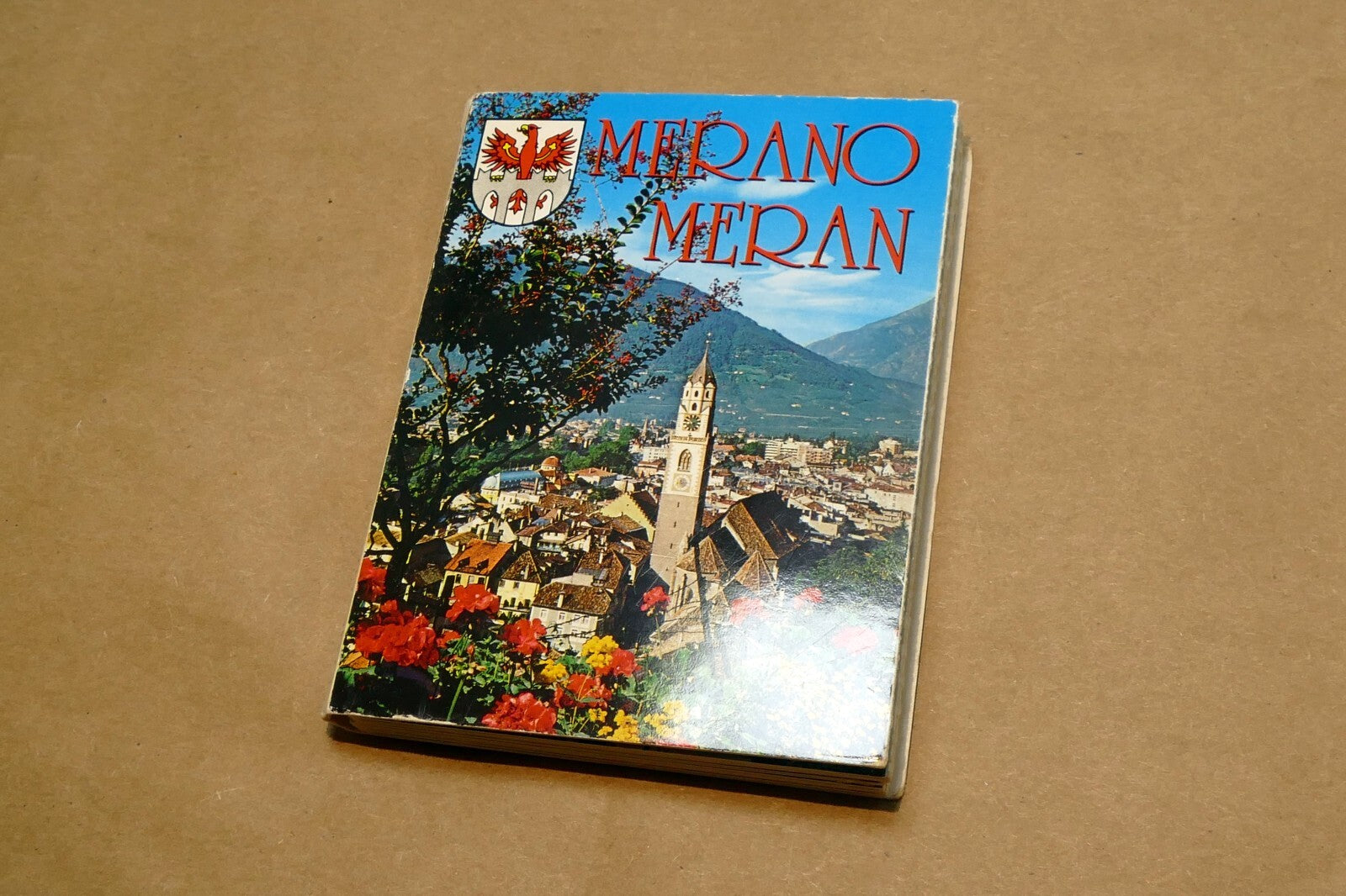 Italy, Merano - MERAN Postcard Book 38 Vedute landscapes panorama Cityscapes