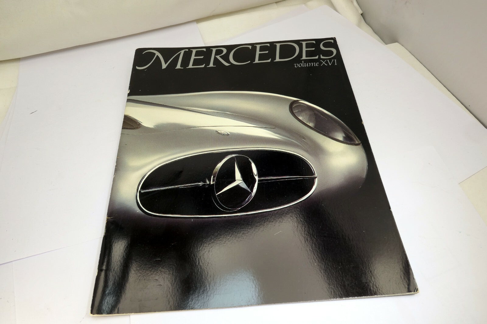 MERCEDES Magazine Summer 1985  300 SLR Volume XVI car brochure ad