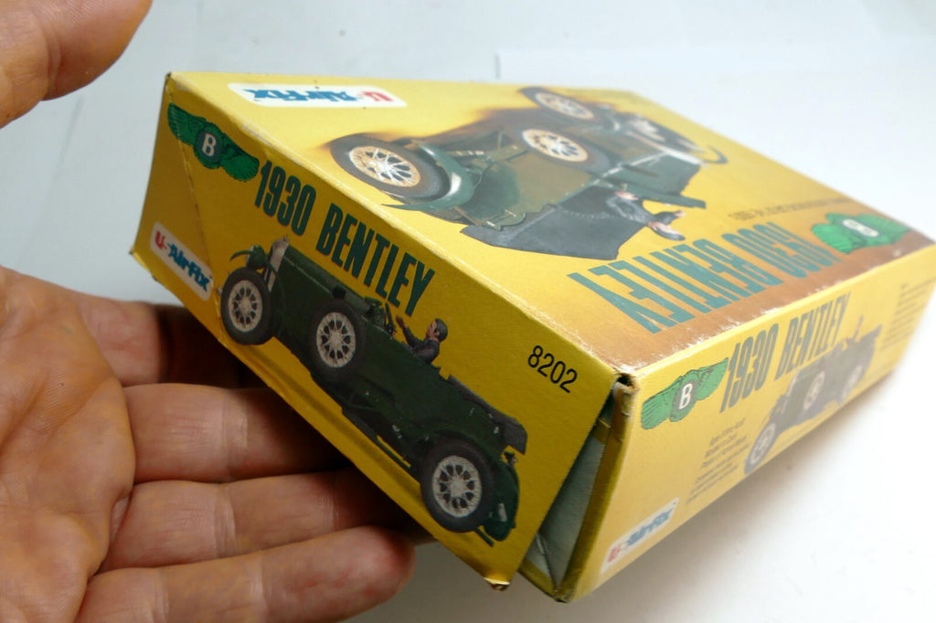 USAirfix 8202 1/32 Scale 1930 Bentley Convertible British Racing Car Model Kit