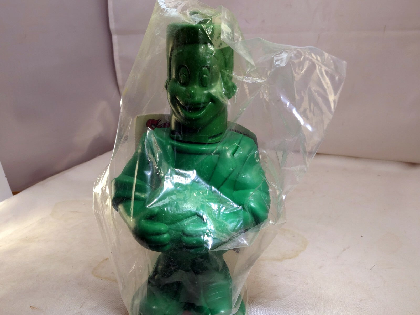 1995 BURGER KING KIDS CLUB COOLER “JAWS” Green Happy meal