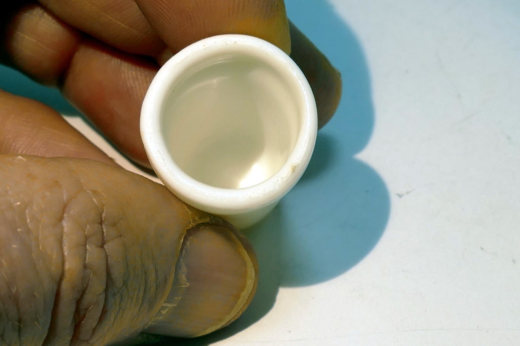 Porcelain Thimble Souvenir Aloha Hawaii pineapple USA