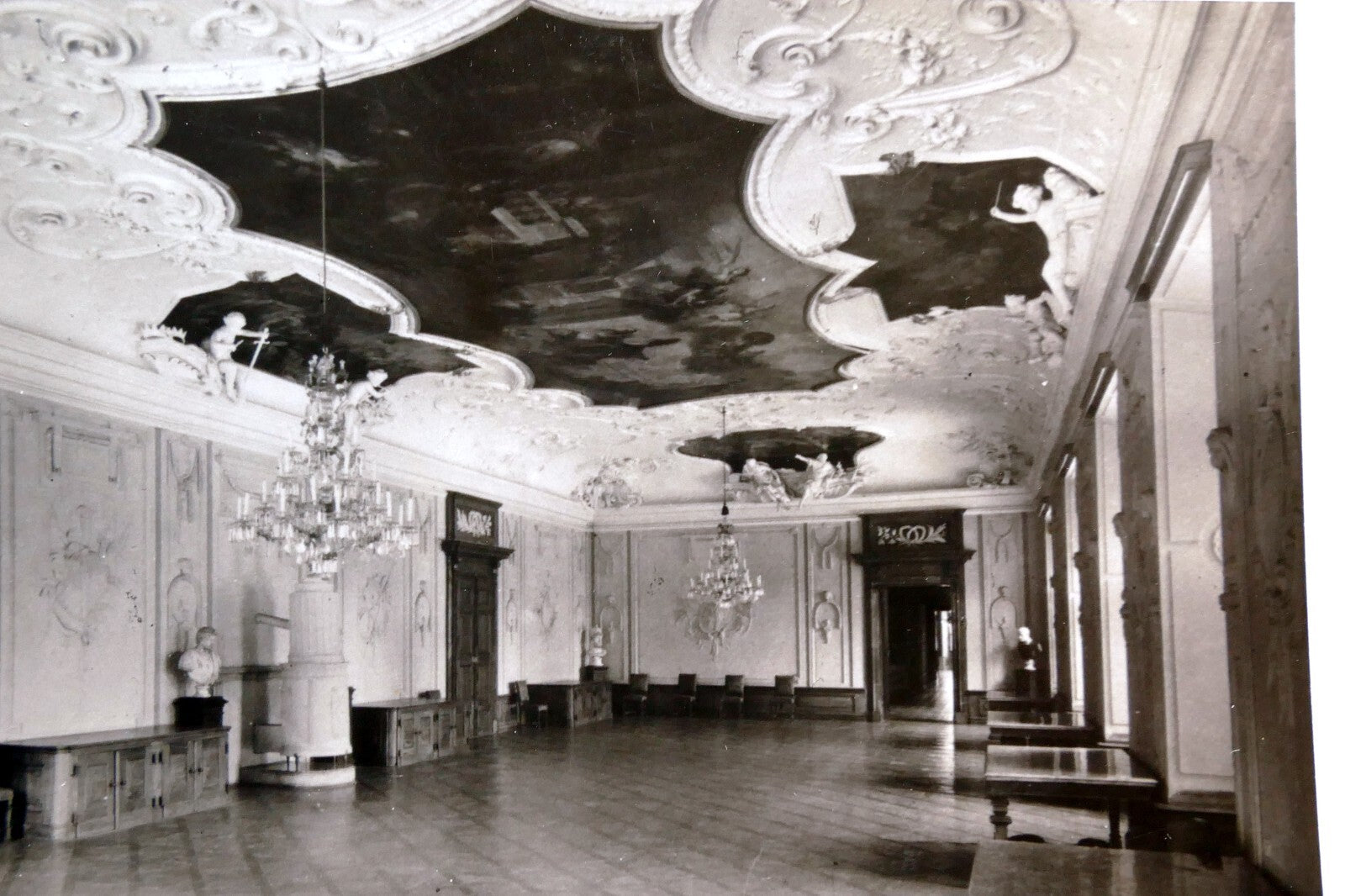 Wien   schönbrunn schloss castle guest room postcard austria 1930's   unposted