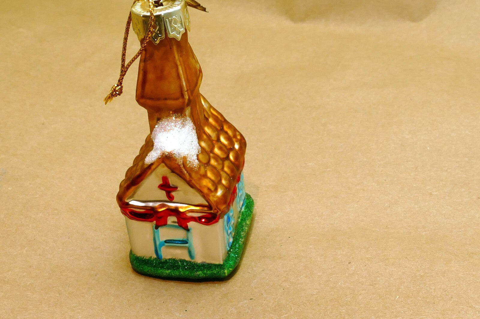 Thomas Pacconi Glass Ginger bread House Christmas Ornament 3"