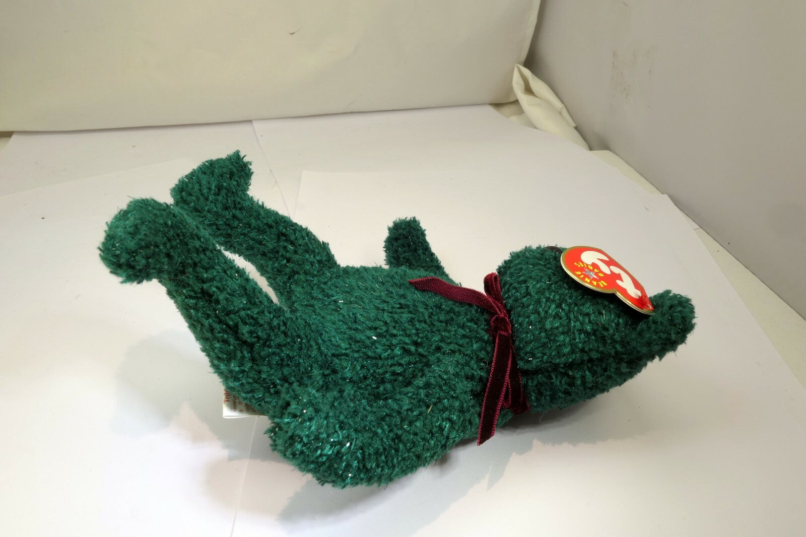 TY Beanie Babies Collection 2001 Holiday Teddy 8" new unused with tag