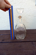 1 Litter Glass Decanter With Stopper 11" tall Oval Ornamented Whiskey