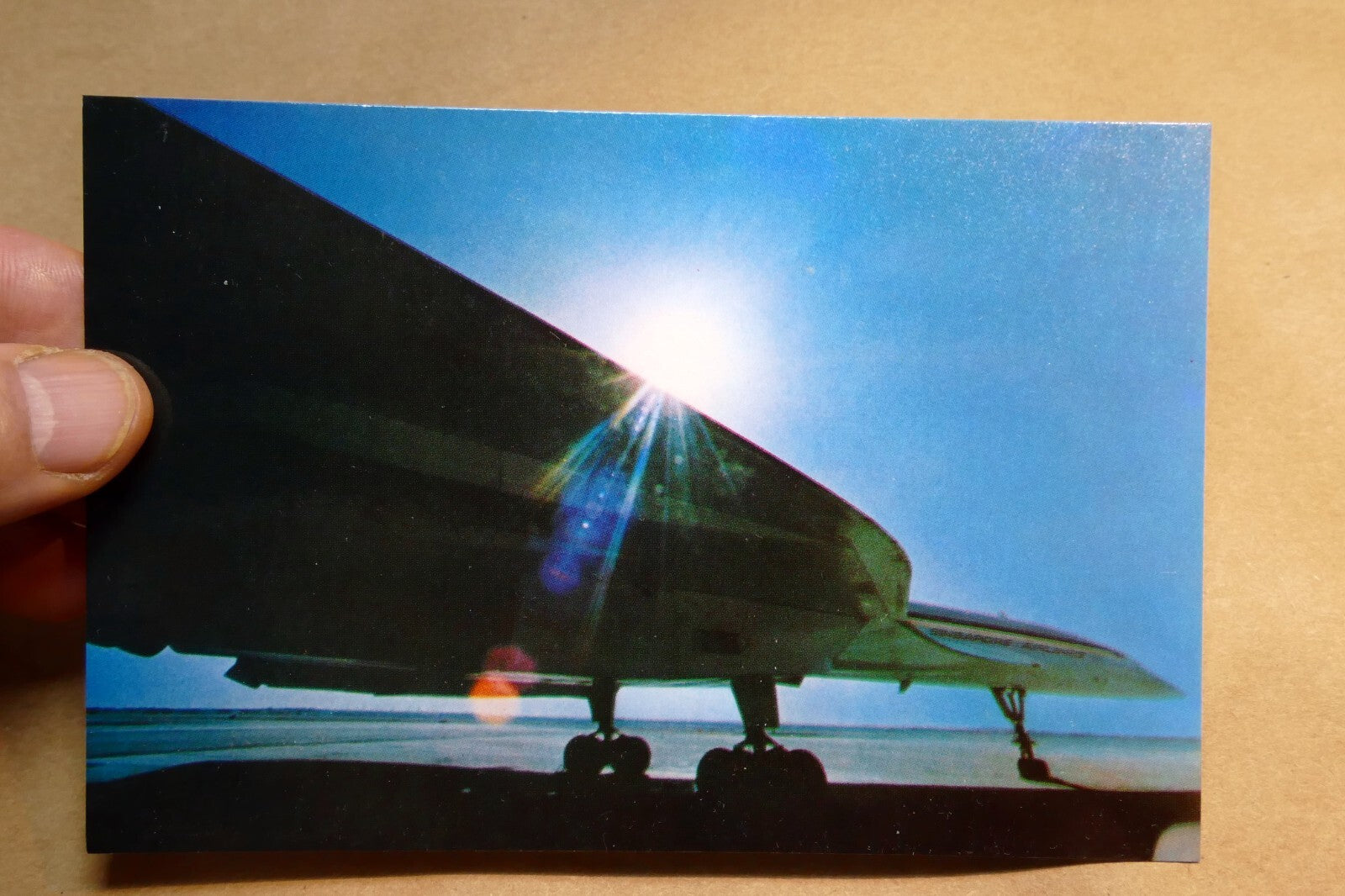 747 B Boeing Singapore Airlines Airplane Blue Sky Postcard Unposted
