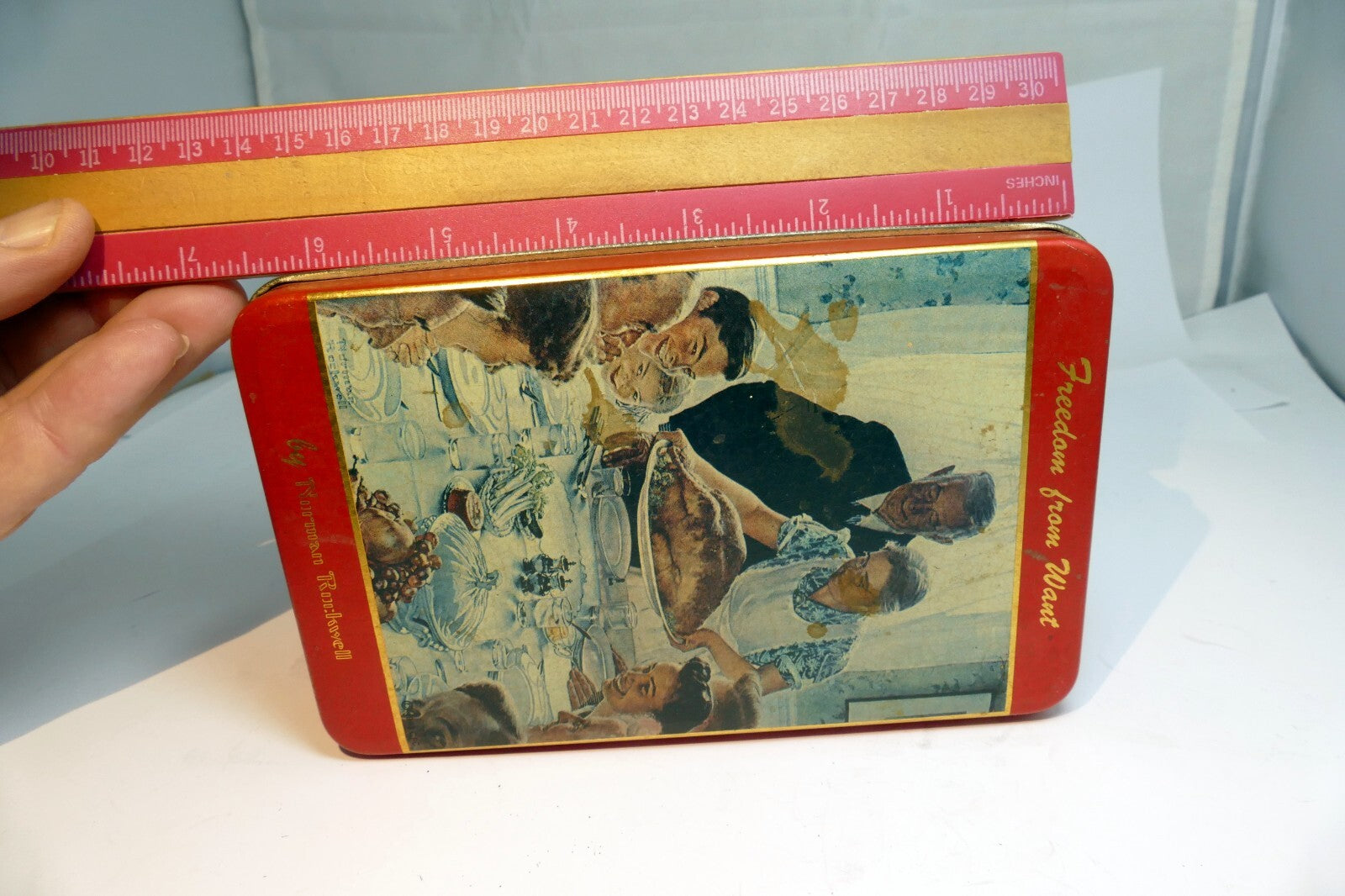 Norman Rockwell Tin empty container family dinner Thanksgiving Freedom from want