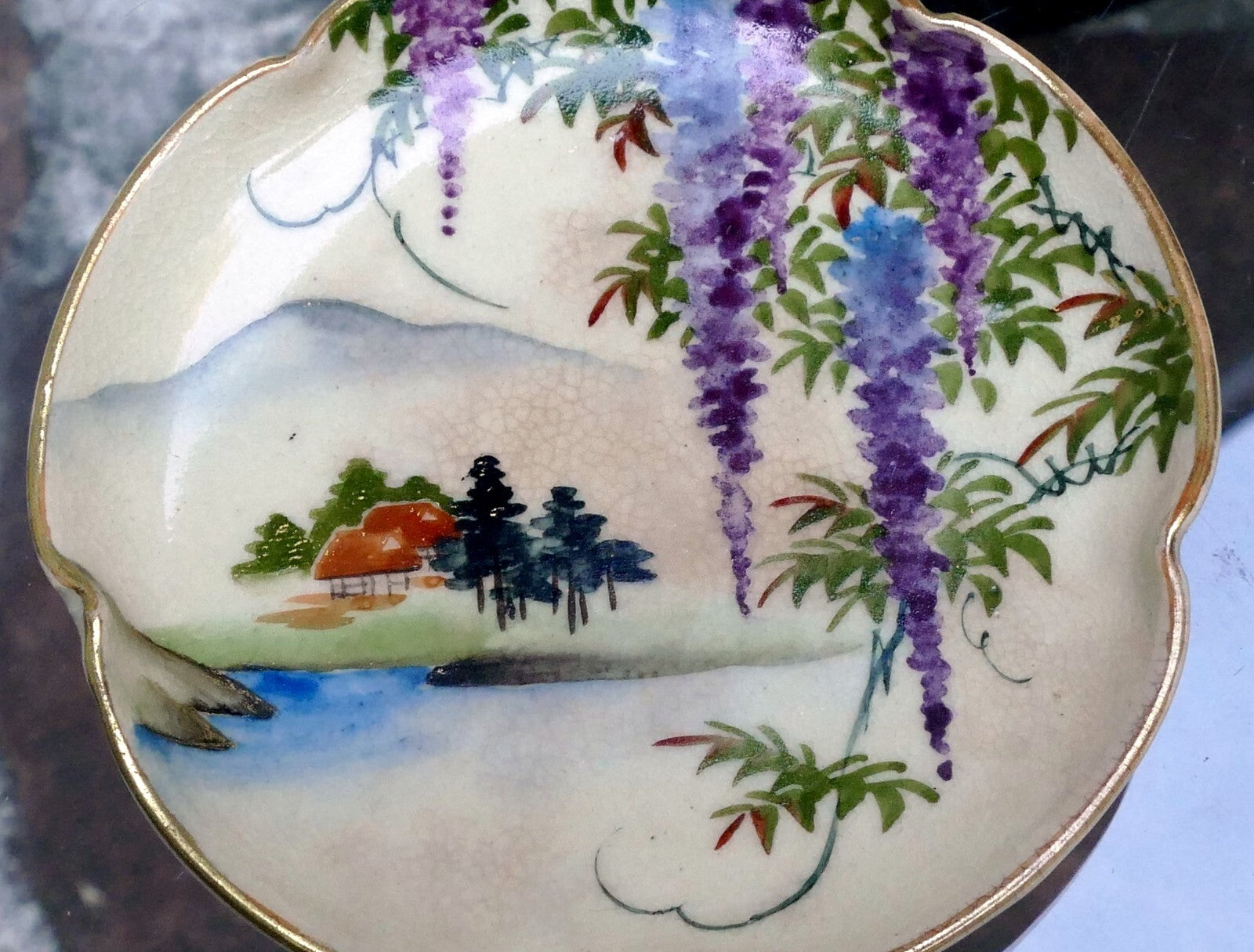 Koshida japan porcelain china wisteria w/ gold rim decorated plate tea 3.5" od