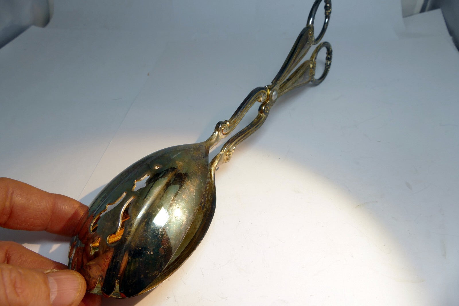 Gorham HERITAGE Silver plate Tongs Salad Fruit Server Italy 10”